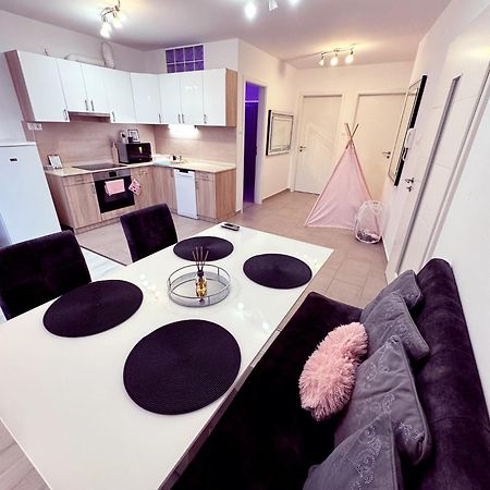 Exclusive Family Apartman Appartement Pécs Buitenkant foto